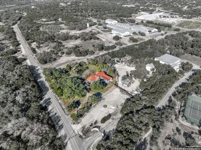 $800,000 | 980 Old Boerne Road, Bulverde, TX 78163