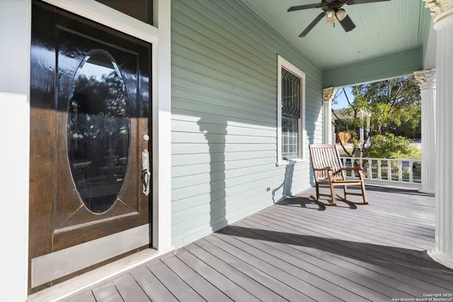 $800,000 | 980 Old Boerne Road, Bulverde, TX 78163