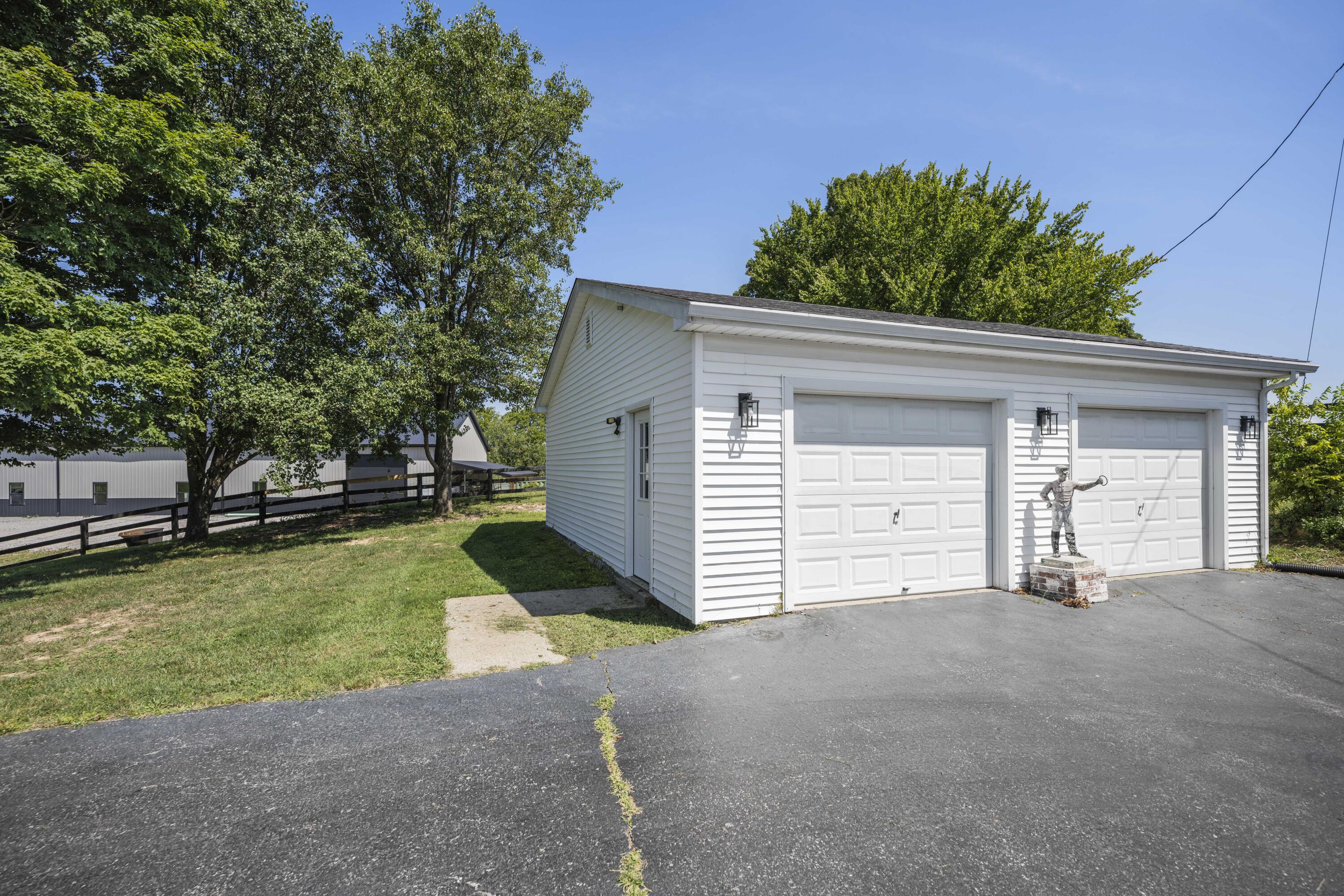 3000 Louisville Road Frankfort, KY 40601 - Photo 36 of 42 20240814-3000-Louisville-Rd-tem-033