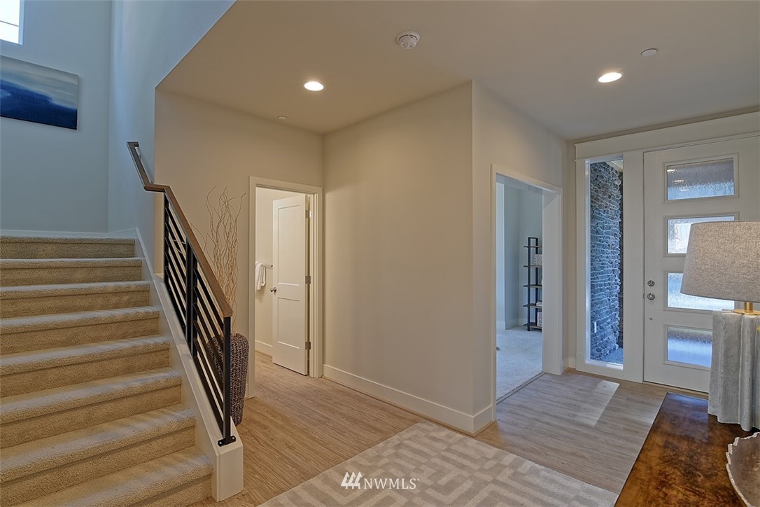 23212 13th Avenue Southeast, Unit 5 Bothell, WA 98021 - Photo 4 of 25