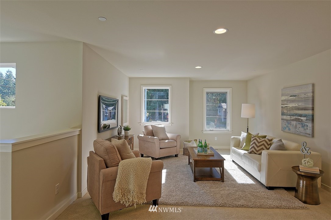 23212 13th Avenue Southeast, Unit 5 Bothell, WA 98021 - Photo 5 of 25