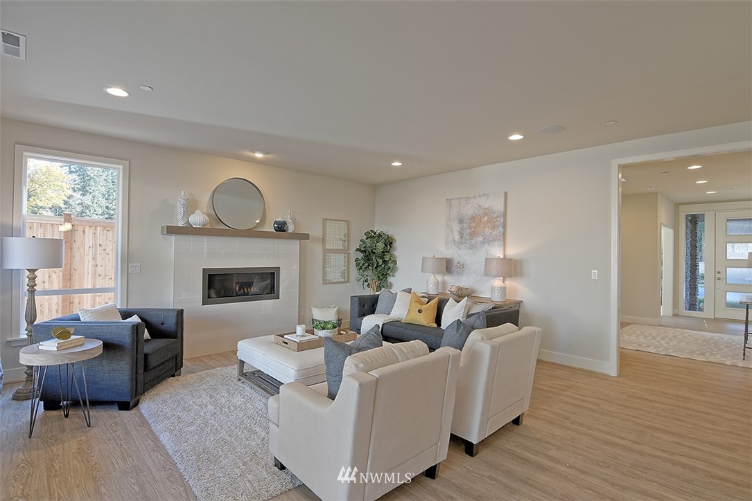23212 13th Avenue Southeast, Unit 5 Bothell, WA 98021 - Photo 8 of 25