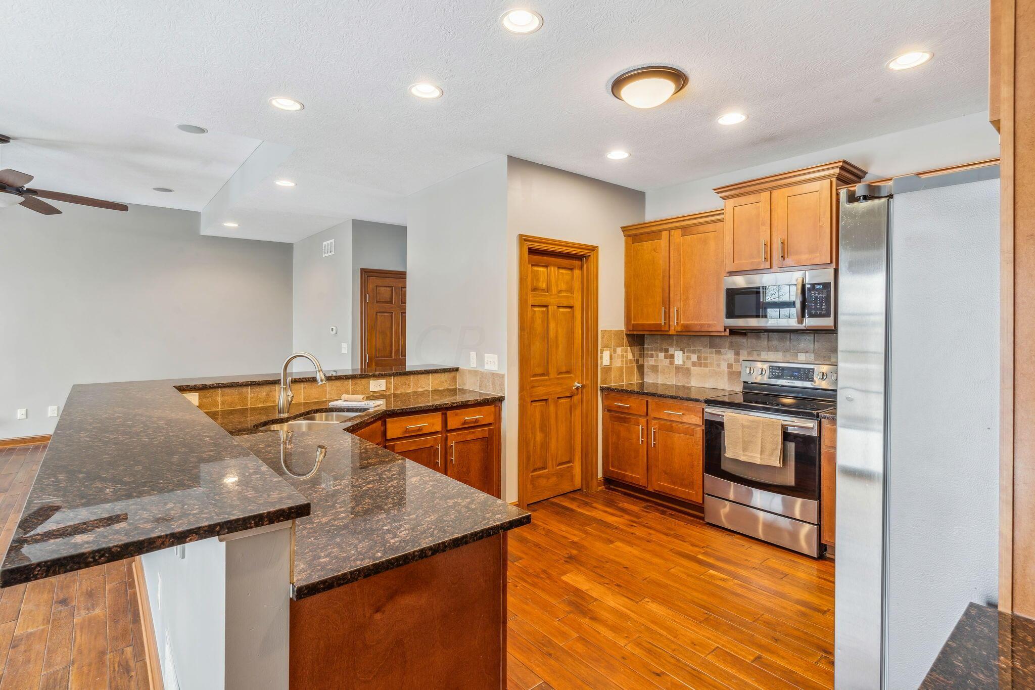 16159 Robinson Road Plain City, OH 43064 - Photo 45 of 87 Kitchen 2