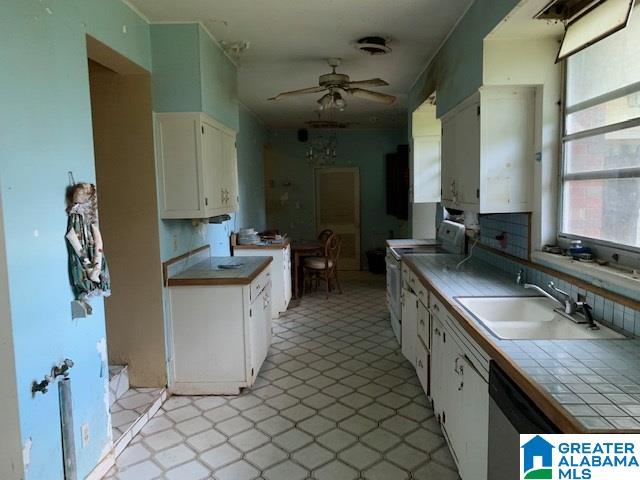 1815 Henry Road Anniston, AL 36207 - Photo 5 of 32