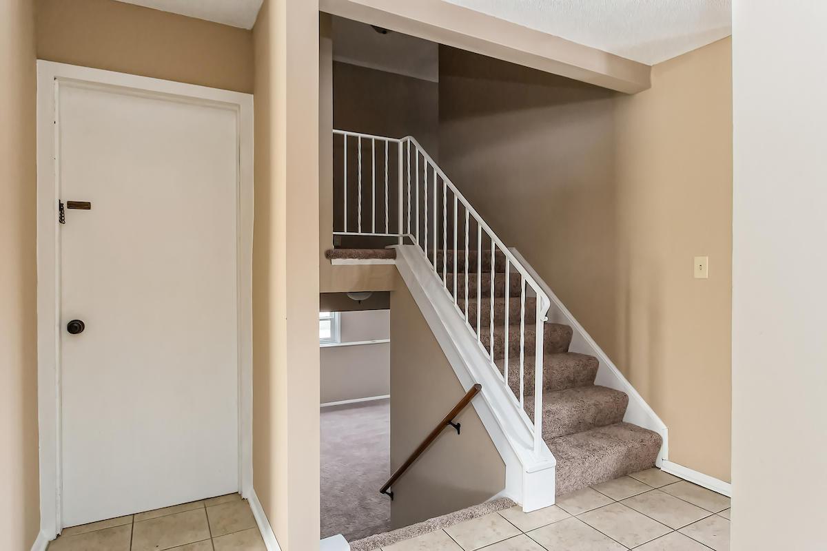 2154 Trent Road Columbus, OH 43229 - Photo 15 of 51 Gallery Image 15