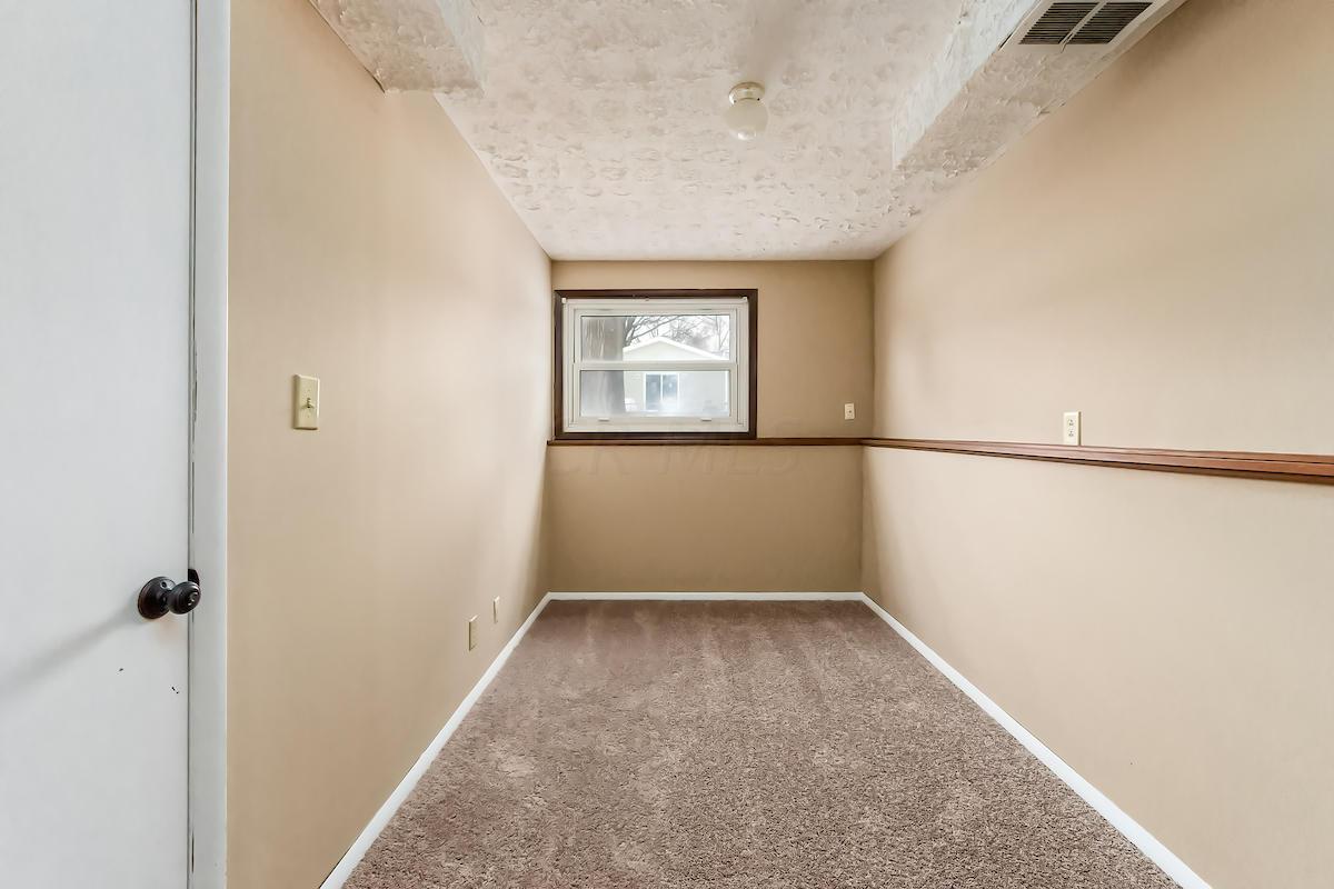 2154 Trent Road Columbus, OH 43229 - Photo 21 of 51 Gallery Image 21