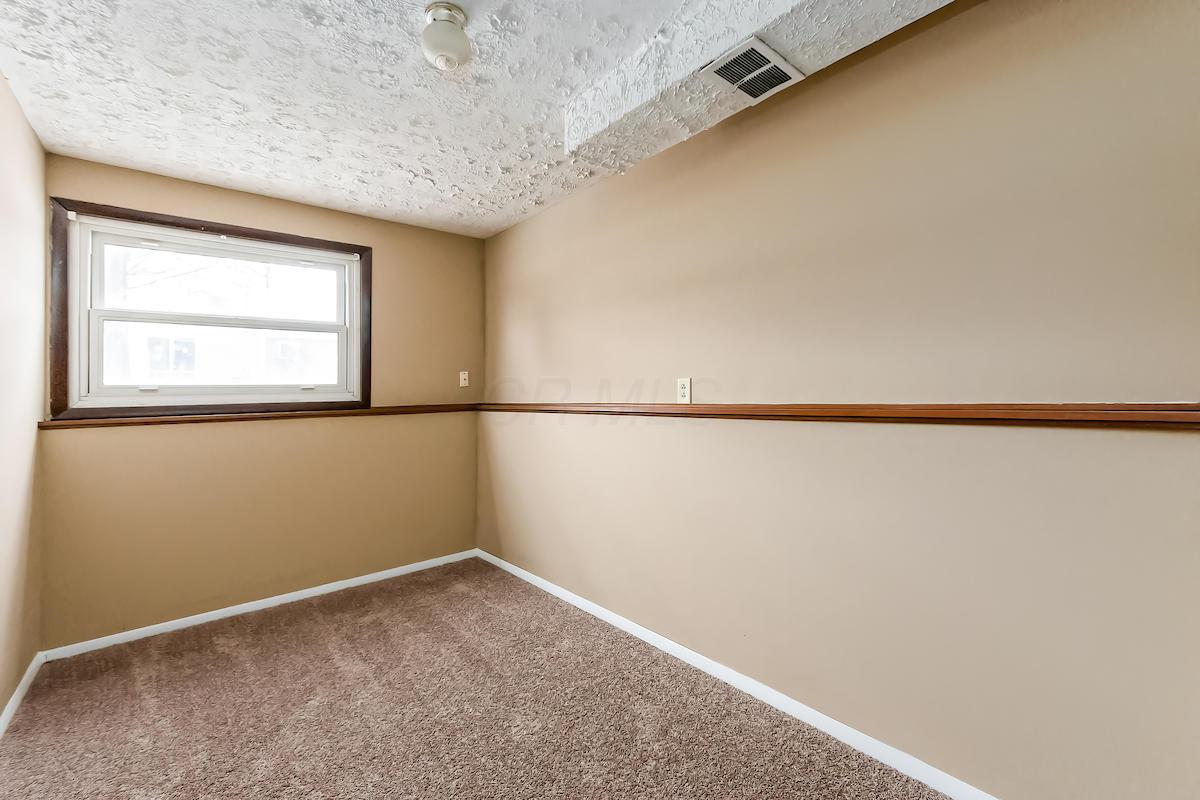 2154 Trent Road Columbus, OH 43229 - Photo 22 of 51 Gallery Image 22
