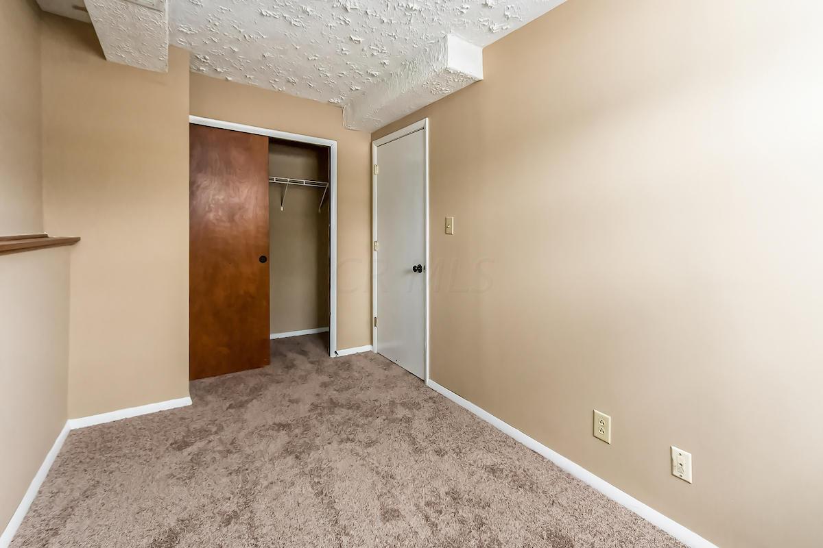 2154 Trent Road Columbus, OH 43229 - Photo 23 of 51 Gallery Image 23