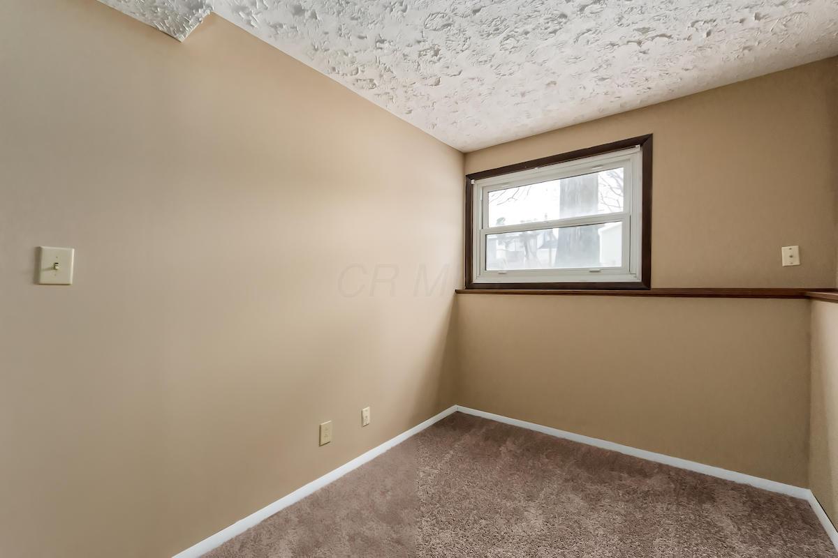 2154 Trent Road Columbus, OH 43229 - Photo 24 of 51 Gallery Image 24