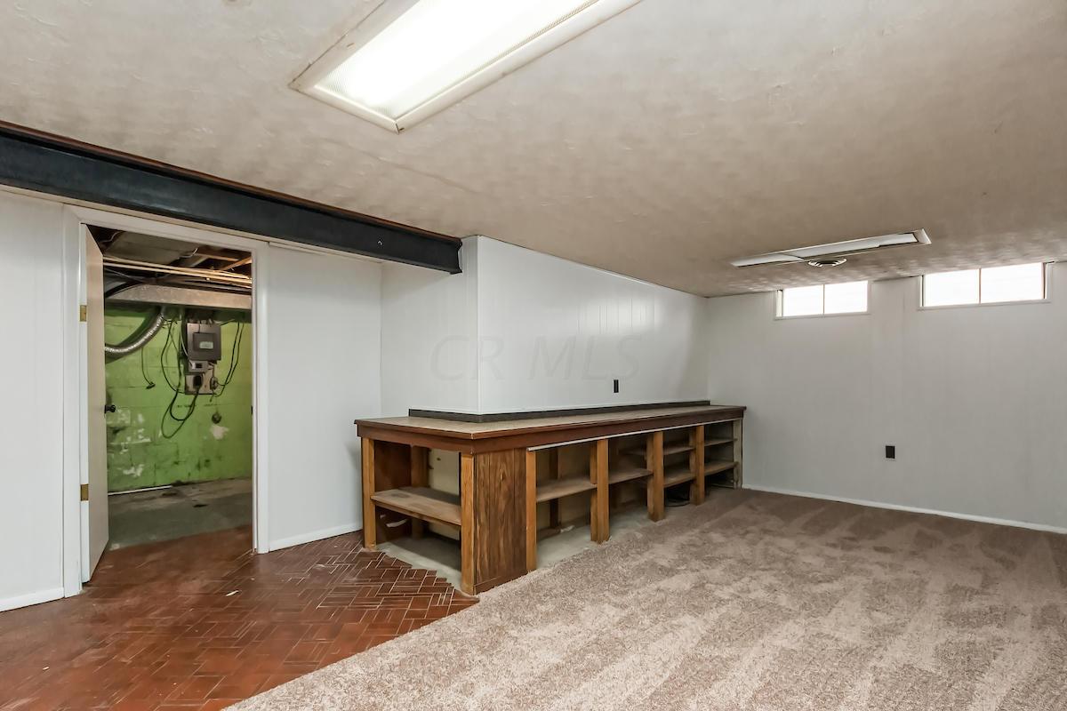 2154 Trent Road Columbus, OH 43229 - Photo 29 of 51 Gallery Image 29