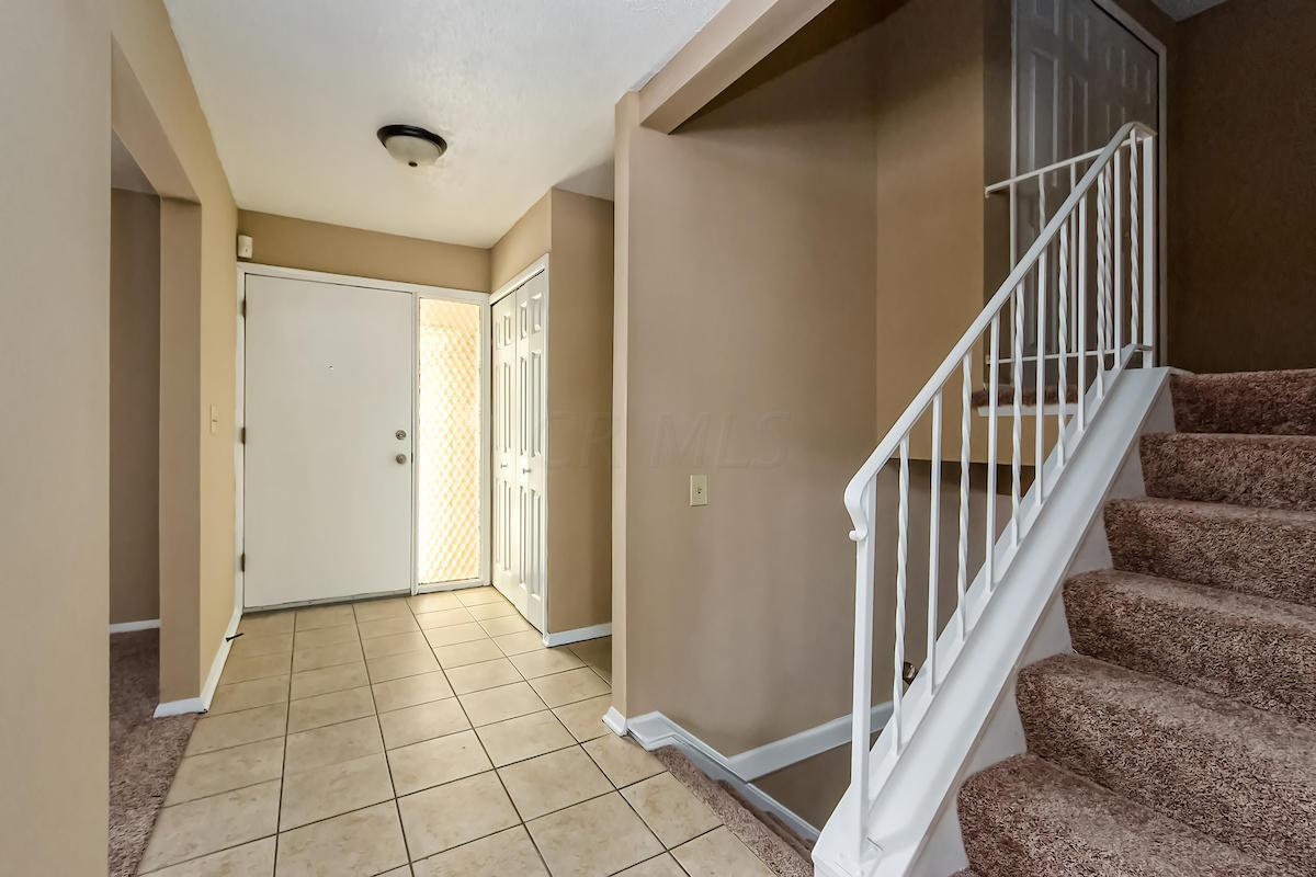 2154 Trent Road Columbus, OH 43229 - Photo 3 of 51 Gallery Image 3