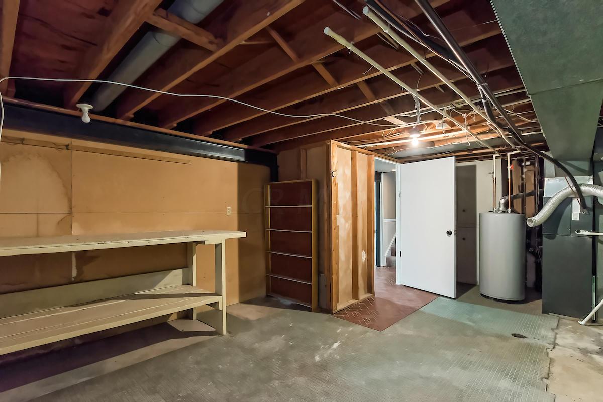 2154 Trent Road Columbus, OH 43229 - Photo 39 of 51 Gallery Image 39