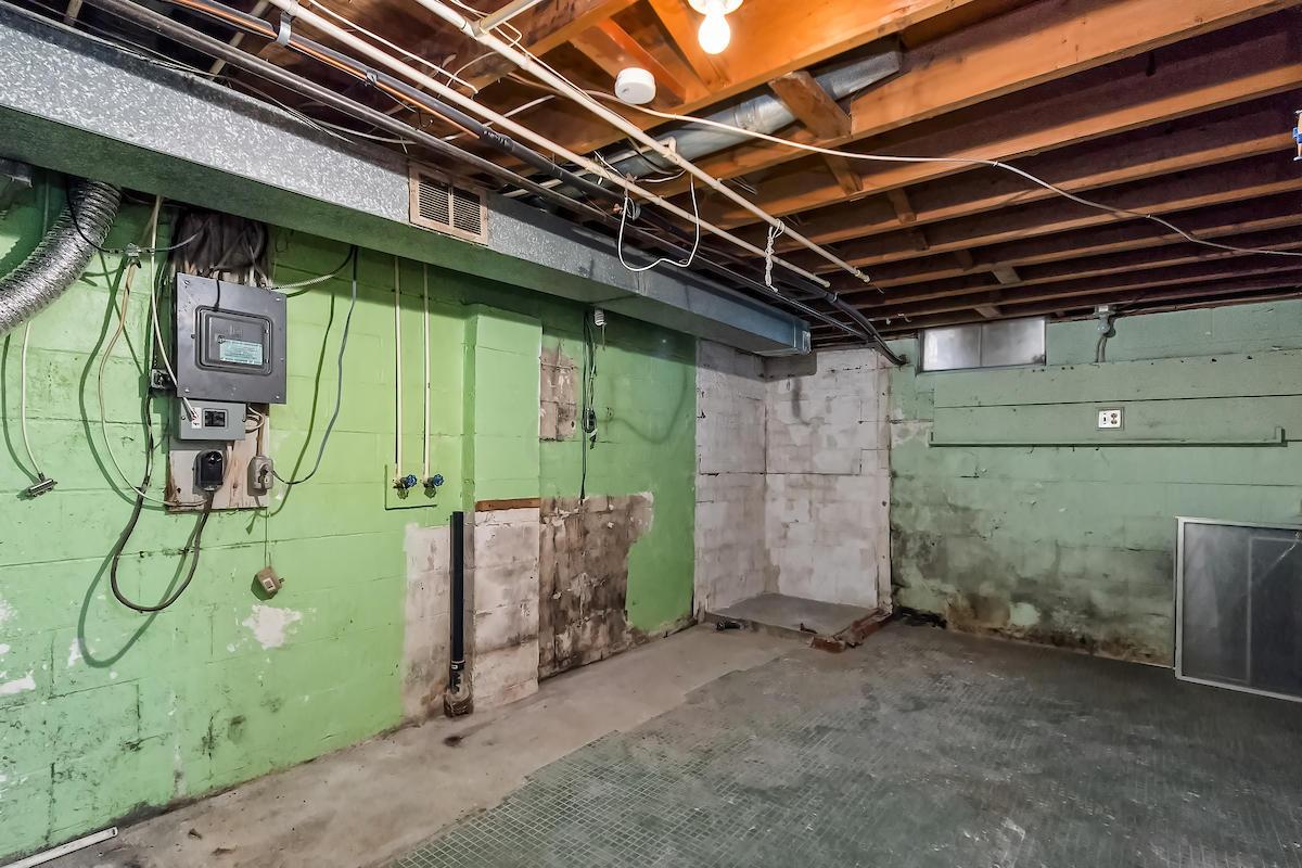 2154 Trent Road Columbus, OH 43229 - Photo 40 of 51 Gallery Image 40