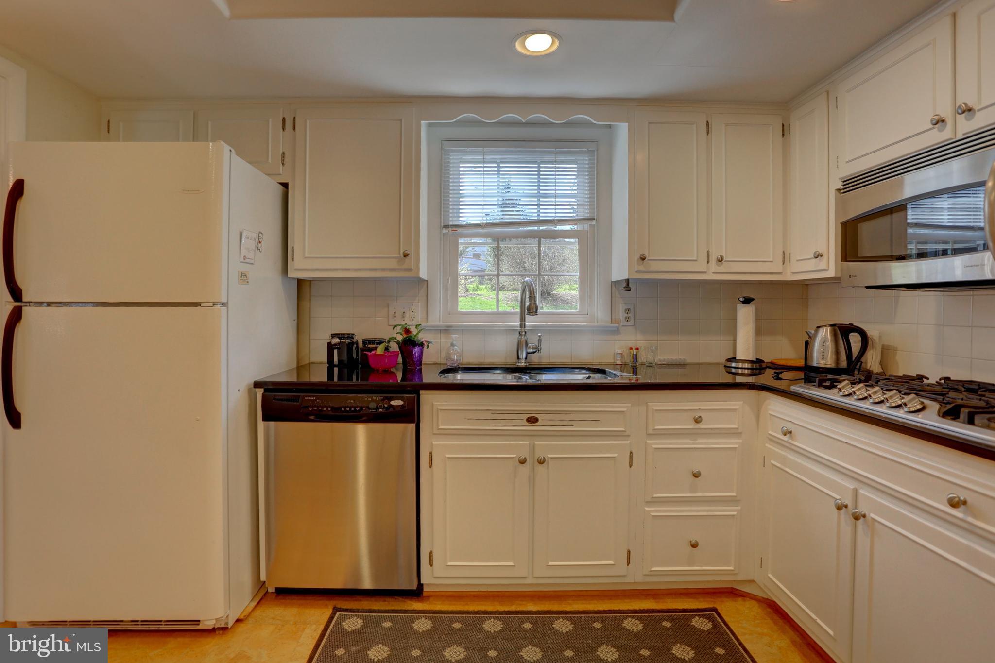 2150 Coventry Road Lancaster, PA 17601 - Photo 16 of 31 Gallery Image 16
