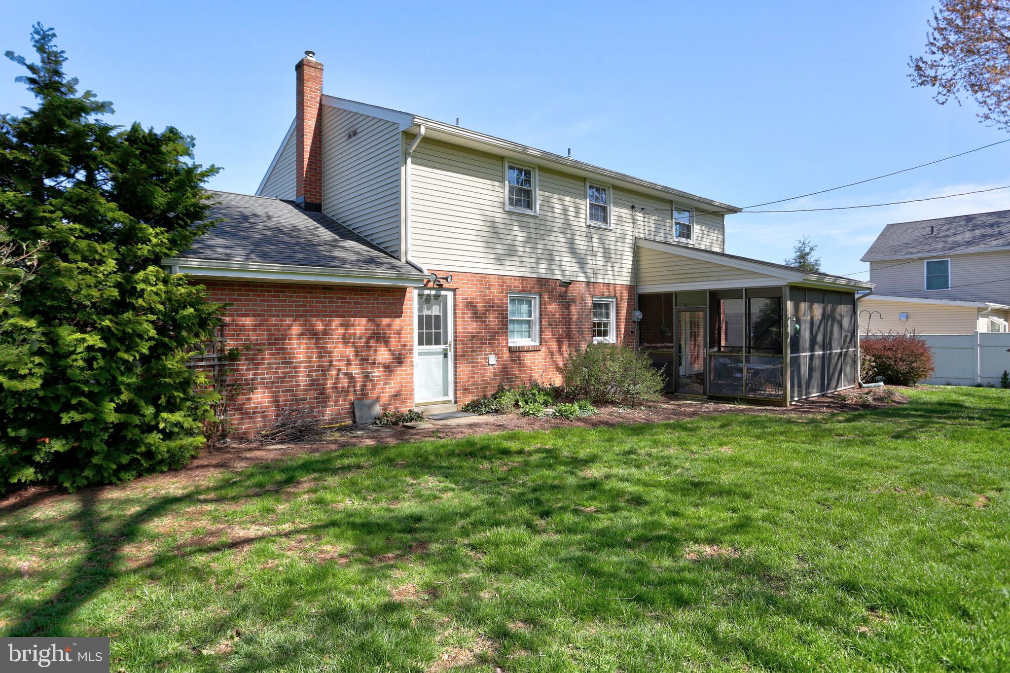 2150 Coventry Road Lancaster, PA 17601 - Photo 4 of 31 Gallery Image 4