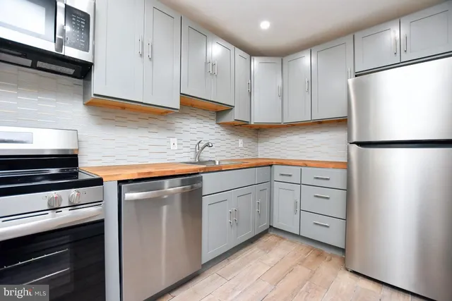 $175,000 | 604 Garnet Drive, Burlington, NJ 08016