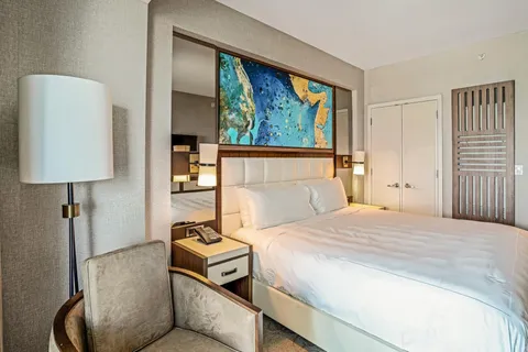 $475,000 | 551 North Fort Lauderdale Beach Boulevard, Unit H803, Fort Lauderdale, FL 33304