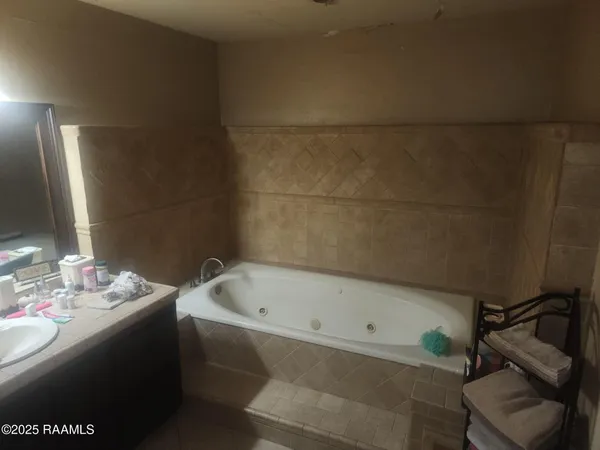 $90,000 | 305 East Canal Street, Church Point, LA 70525