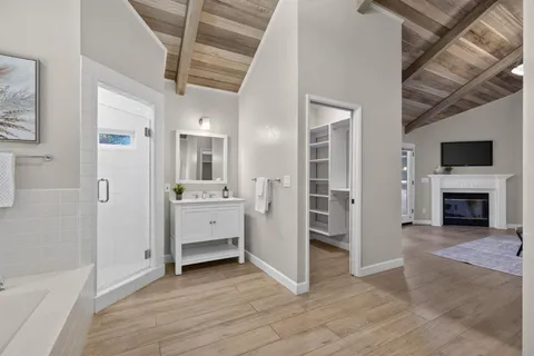 $1,049,000 | 4621 Crestwood Way, Sacramento, CA 95822
