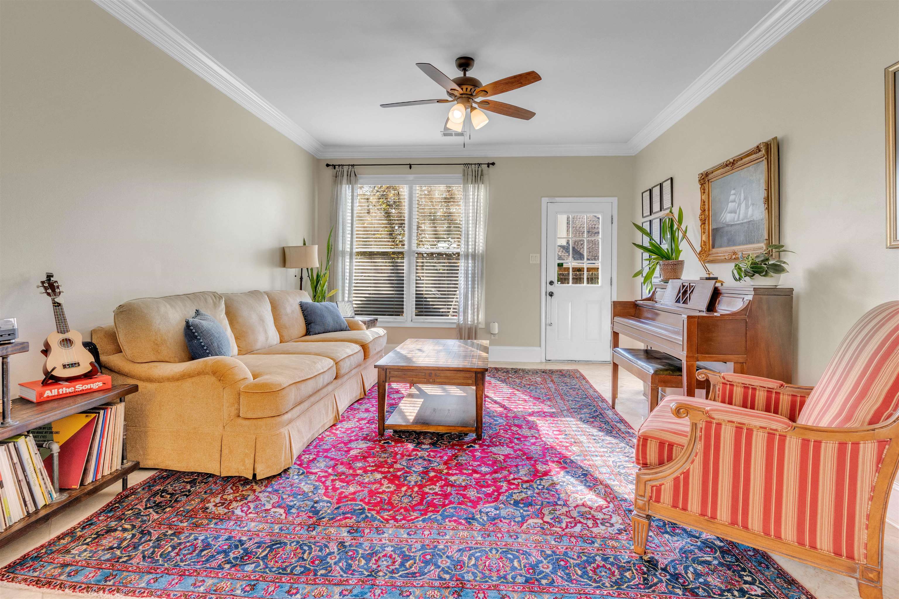 10489 Fireweek Lane Collierville, TN 38017 - Photo 27 of 39 a living room with furniture and a large window