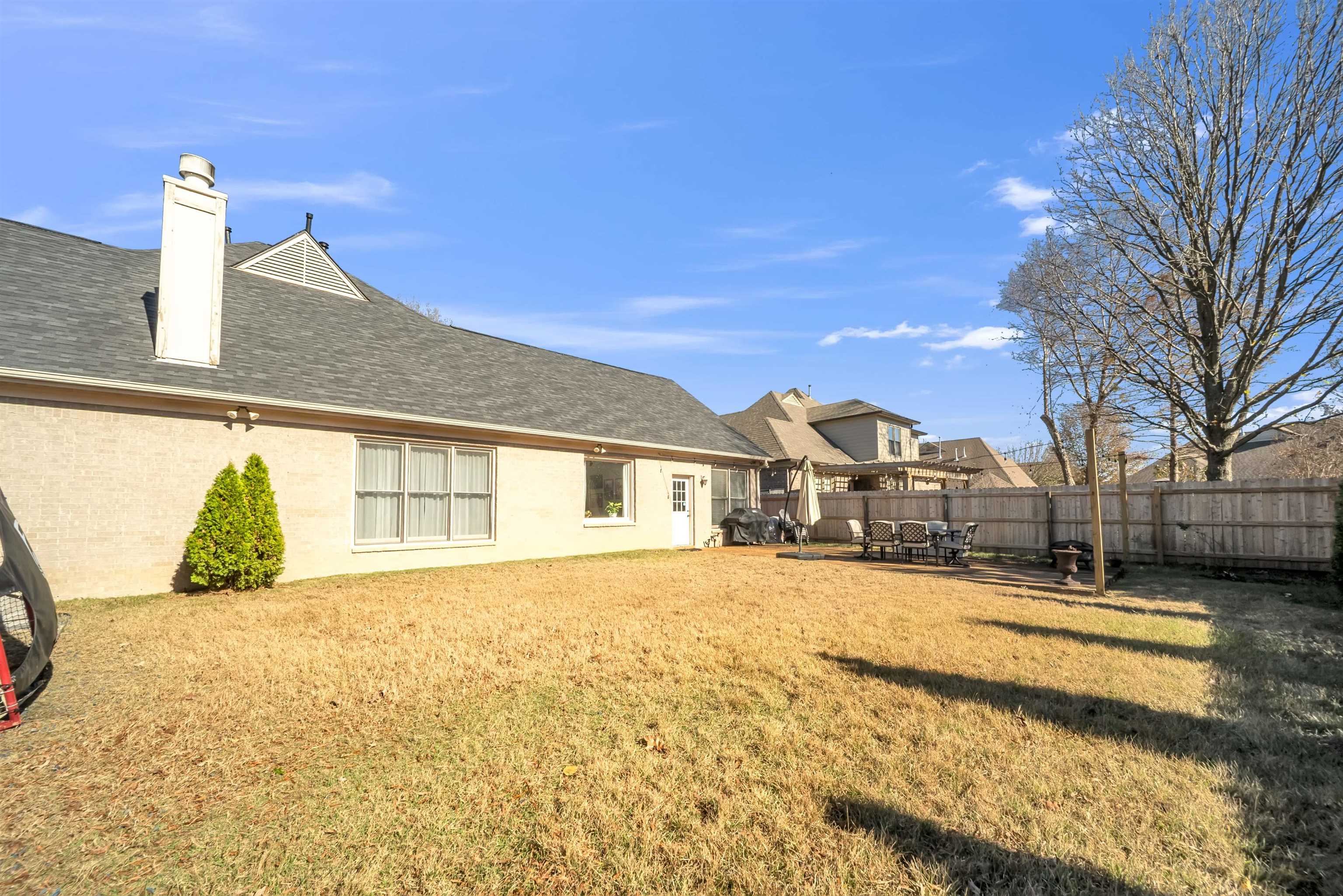 10489 Fireweek Lane Collierville, TN 38017 - Photo 33 of 39 a view of an house with snow on the road