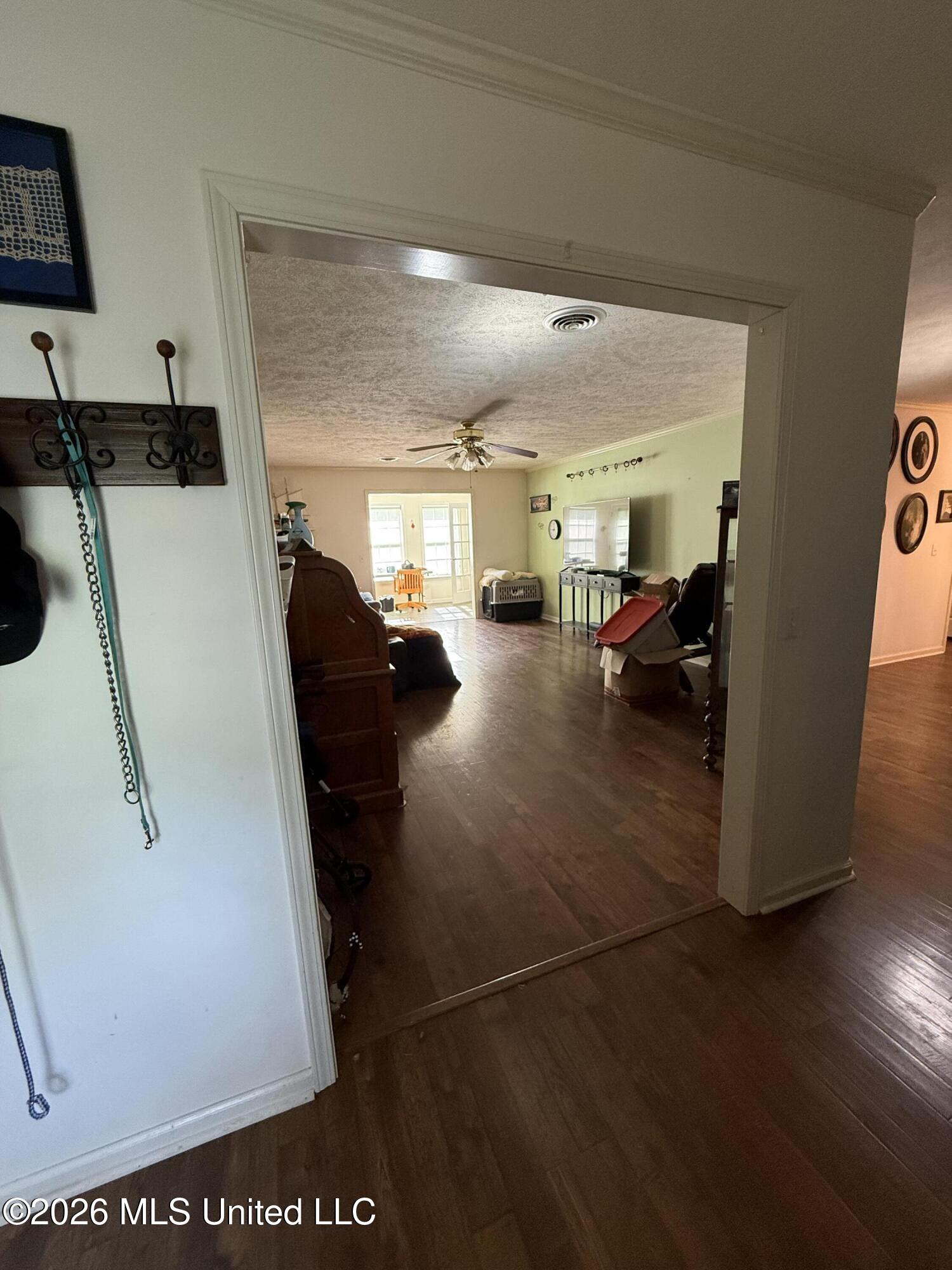 65 Chewalla Lake Road Holly Springs, MS 38635 - Photo 22 of 35 Entry way / Living room