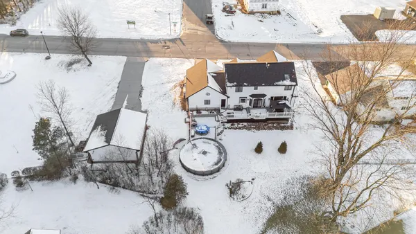 $519,900 | 1836 Oshkosh Street, New London, WI 54961