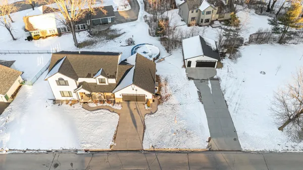 $519,900 | 1836 Oshkosh Street, New London, WI 54961