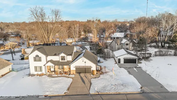 $519,900 | 1836 Oshkosh Street, New London, WI 54961