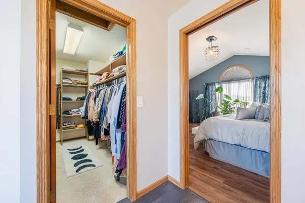 $519,900 | 1836 Oshkosh Street, New London, WI 54961