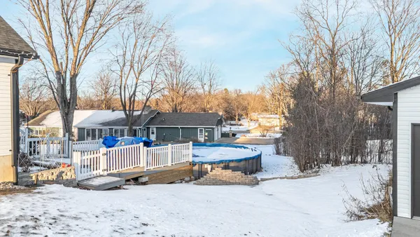 $519,900 | 1836 Oshkosh Street, New London, WI 54961