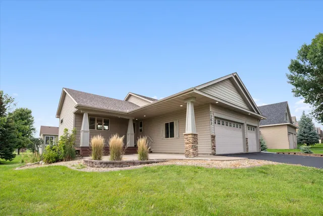 $395,000 | 7303 Large Avenue Northeast, Otsego, MN 55301