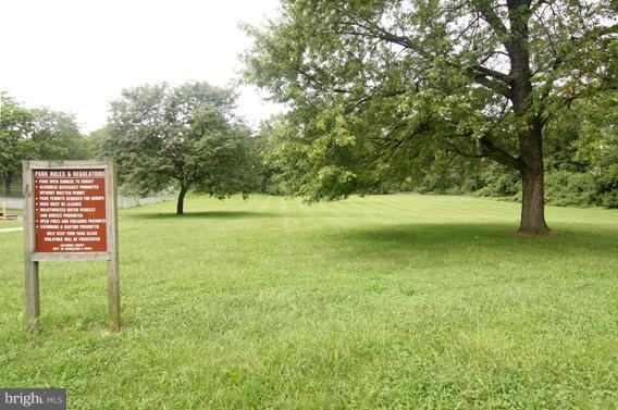 1000 Stamford Road Baltimore, MD 21229 - Photo 2 of 20 View of West Hills park behind house