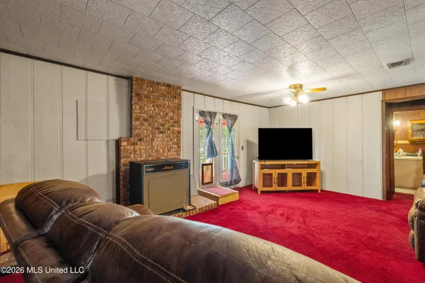 $185,000 | 294 St Peter Street, State Line, MS 39362