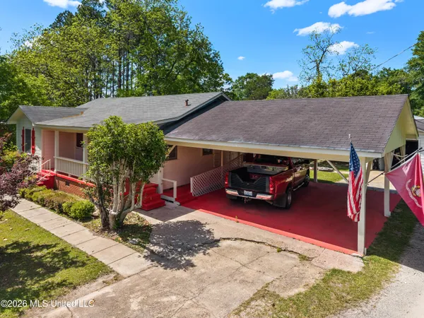 $185,000 | 294 St Peter Street, State Line, MS 39362