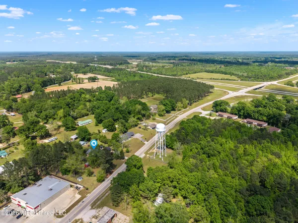 $185,000 | 294 St Peter Street, State Line, MS 39362