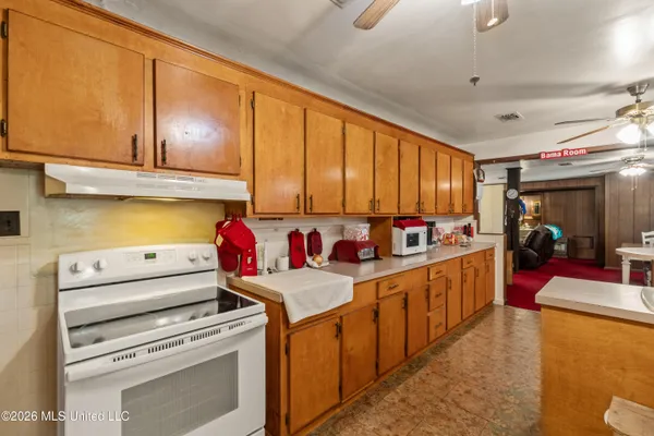 $185,000 | 294 St Peter Street, State Line, MS 39362