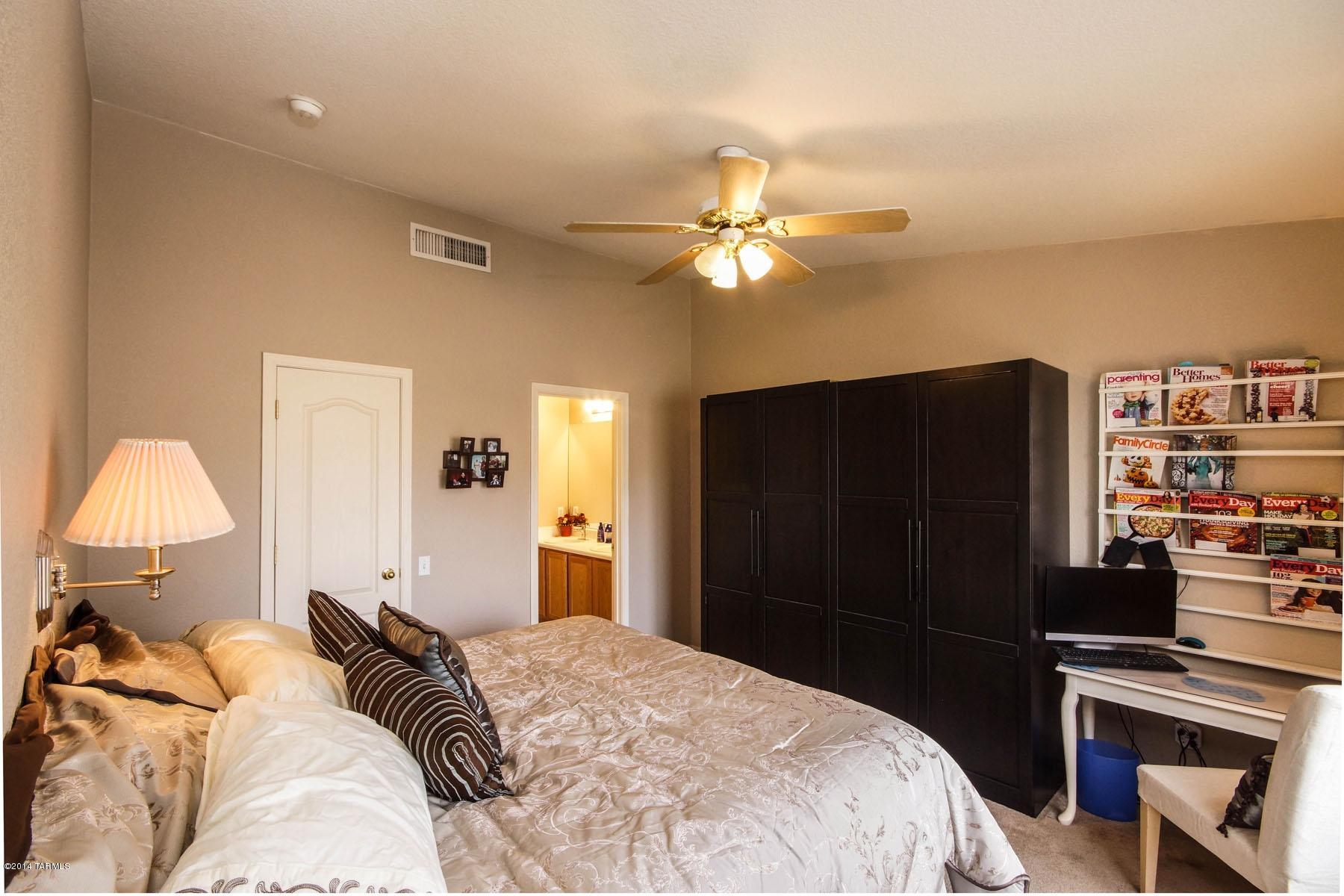 7754 West Rising Moon Way Tucson, AZ 85743 - Photo 8 of 22 Gallery Image 8