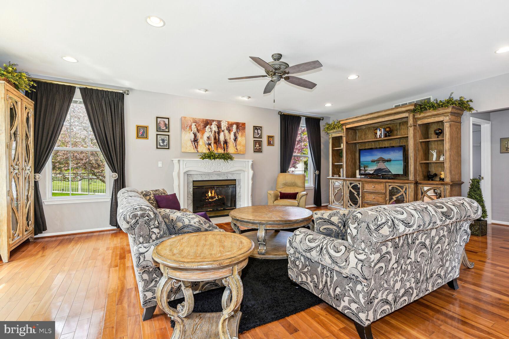 17 Albany Road Marlton, NJ 08053 - Photo 9 of 26 Family Room