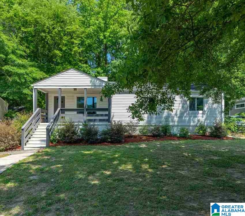 1312 Cresthill Road Birmingham, AL 35213 - Photo 2 of 28