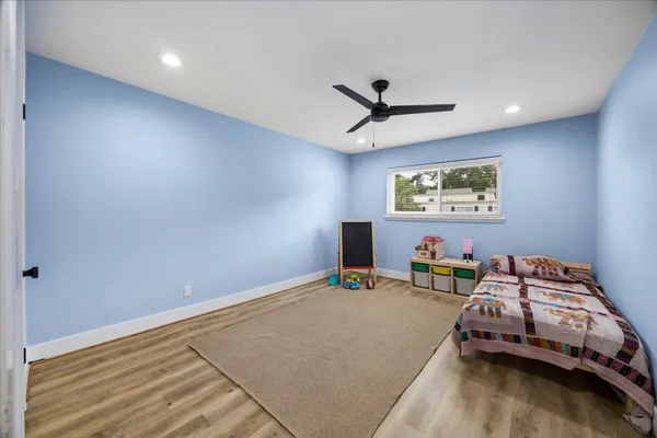 $269,000 | 13184 Trail Hollow Drive, Unit 3184, Houston, TX 77079