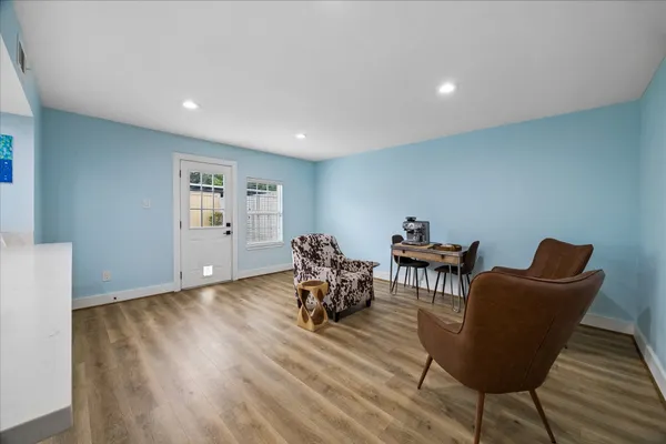 $269,000 | 13184 Trail Hollow Drive, Unit 3184, Houston, TX 77079