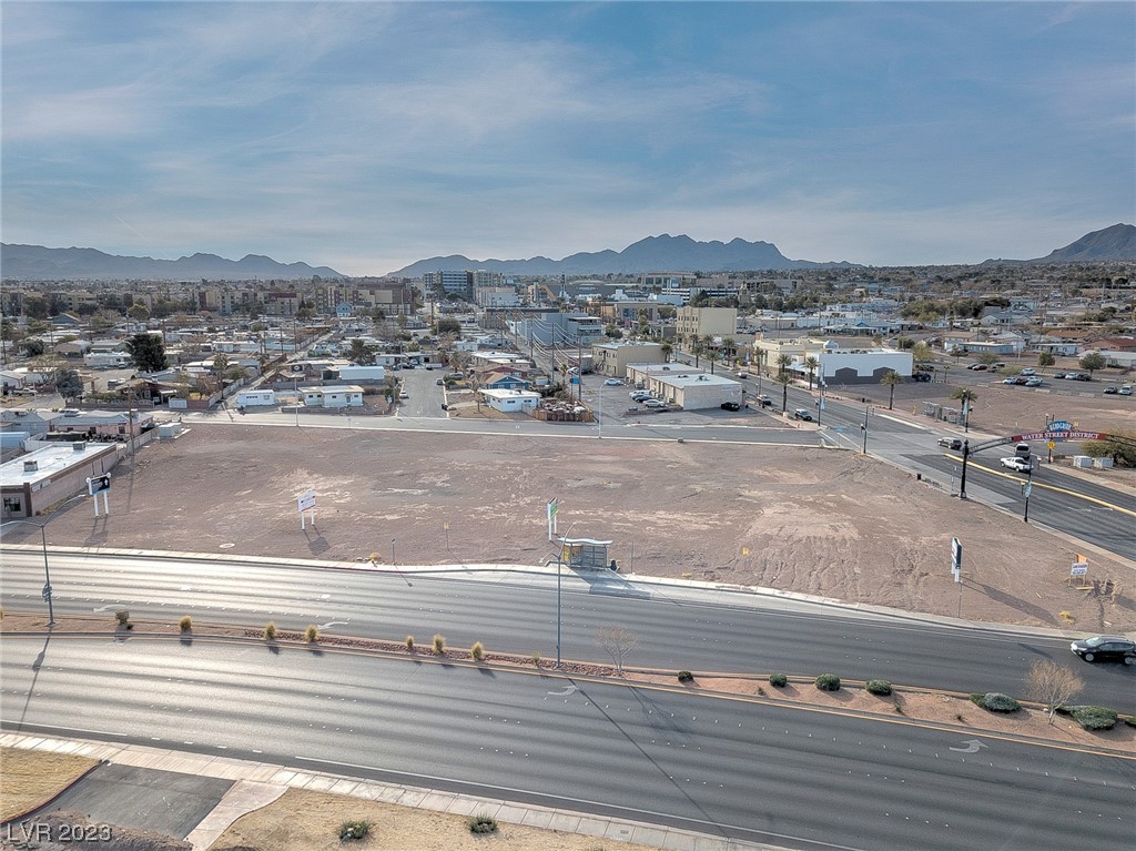 1 South Water Street Henderson, NV 89015 - Photo 11 of 24