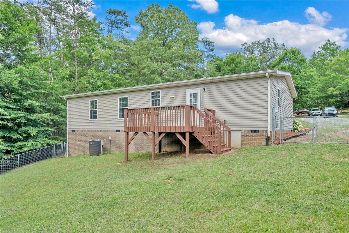 2744 Rutrough Road Southeast Roanoke, VA 24014 - Photo 23 of 31 36-MIB02281