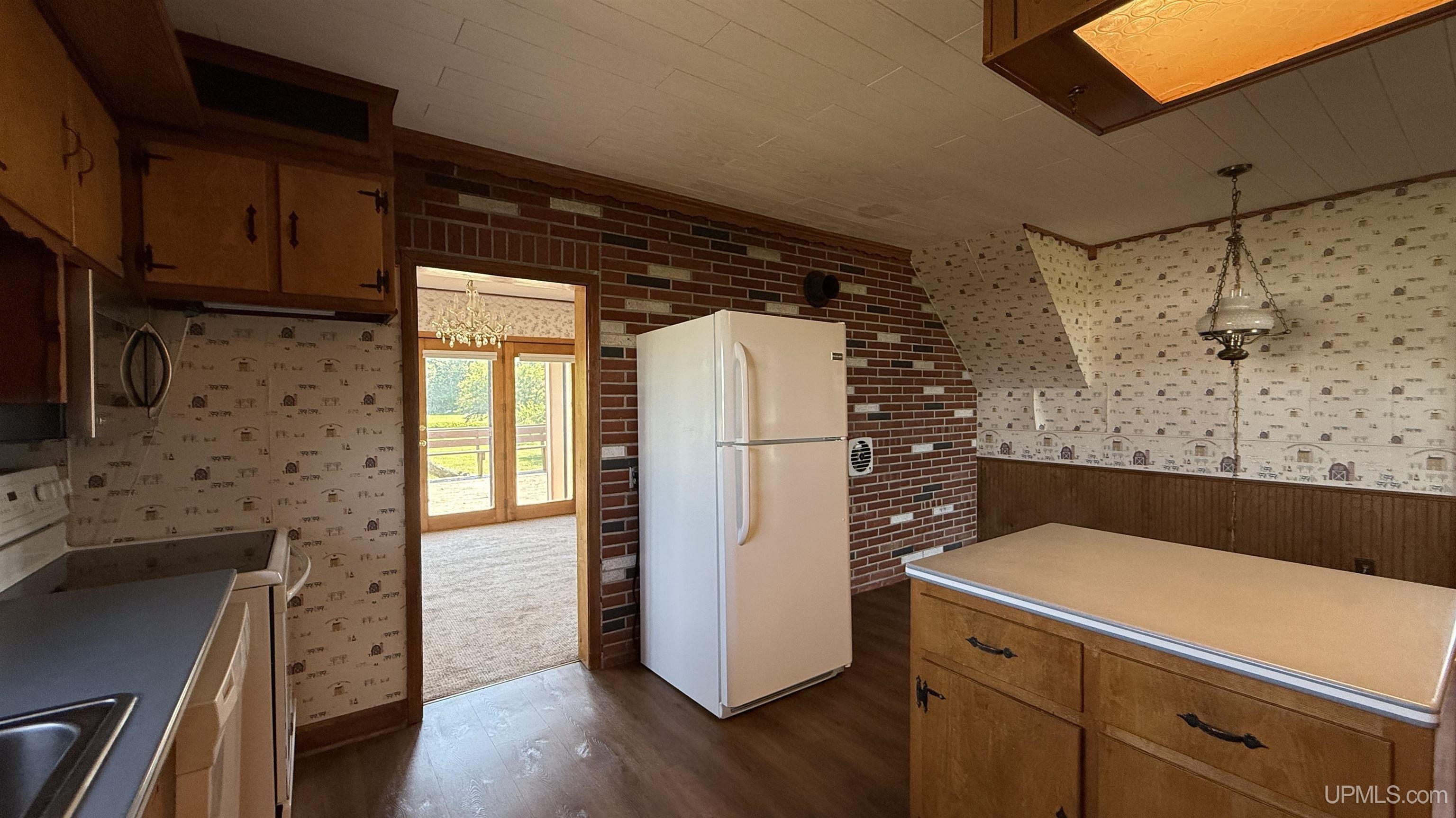 E4446 Orchard Road Ironwood, MI 49938 - Photo 15 of 90