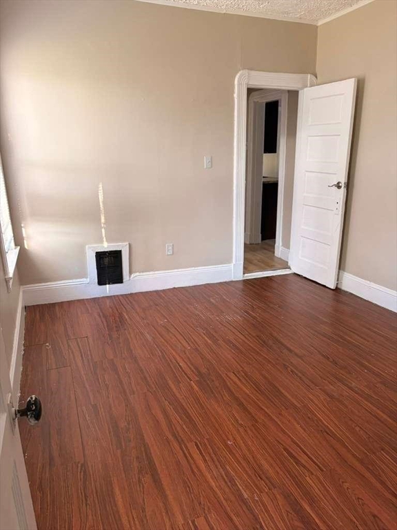 199 Eastern Avenue Springfield, MA 01109 - Photo 5 of 15