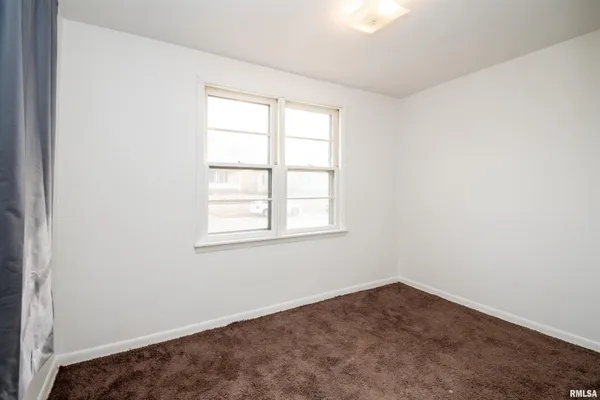 $79,900 | 1101 East Willcox Avenue, Peoria, IL 61603
