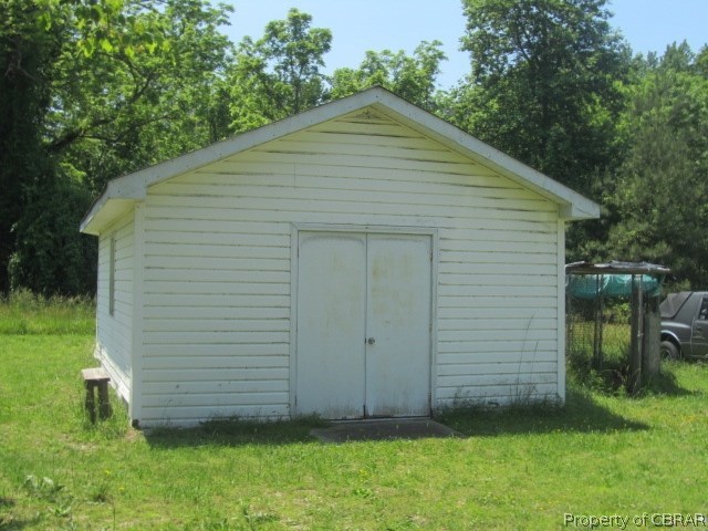7186 Old Pinetta Road Gloucester, VA 23061 - Photo 8 of 9 Detached Shed
