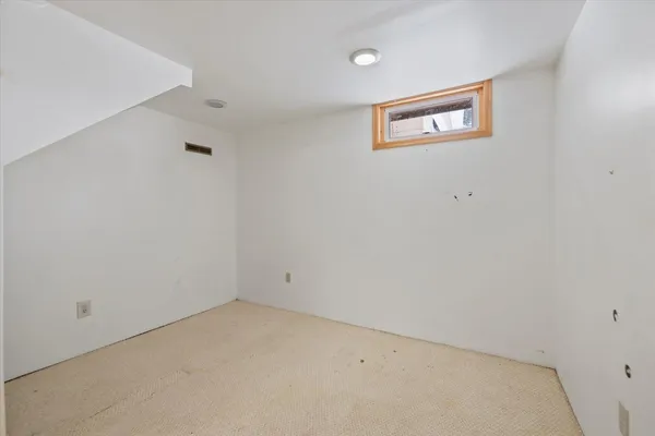 $150,000 | 121 Pine Crest Court Northwest, Bemidji, MN 56601