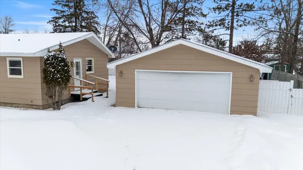 $150,000 | 121 Pine Crest Court Northwest, Bemidji, MN 56601